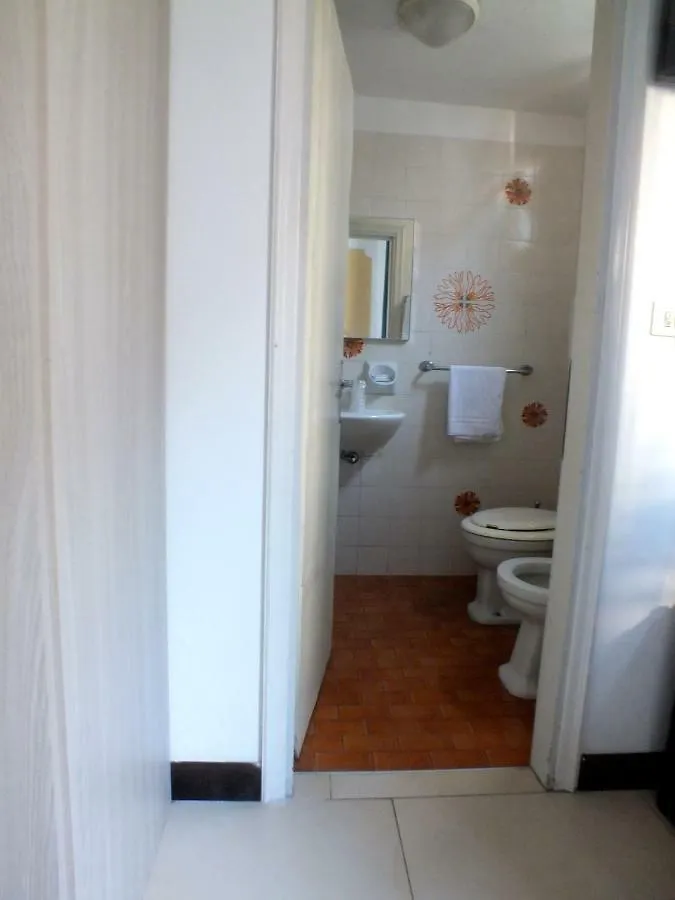 Pensión Jolie Tripoli Hotel Rímini